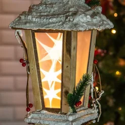 The Christmas Workshop 70769 85cm Snow Topped Wooden Lamppost With Rotating Star Light -Outlet Christmas Decor Store the christmas workshop 70769 85cm snow topped wooden lamppost with rotating star light5025301707699 04c MP